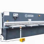U.S. Industrial Machinery 13' x 3/8" Hydraulic Shear USHS13375