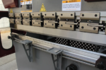 GMC Machinery 7.5HP 220V Three Phase 33 Ton 5ft CNC Hydraulic Press Brake with Estun Control HPB-3305 – Image 2
